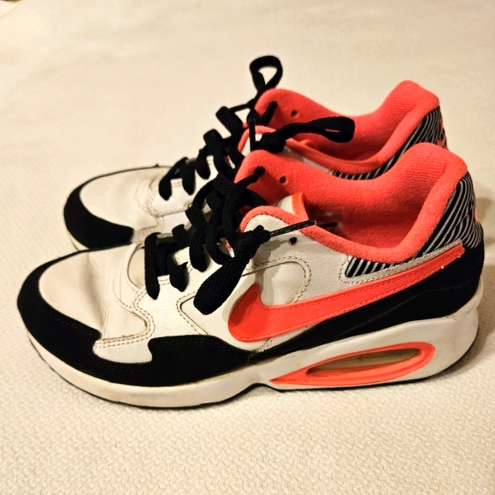 Nike Air Max, sz 7y